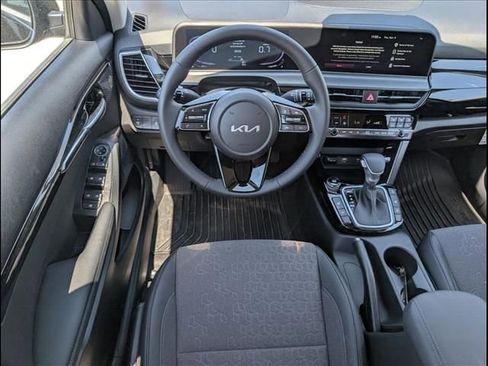 New 2026 Kia Seltos S AWD/4WD image 6