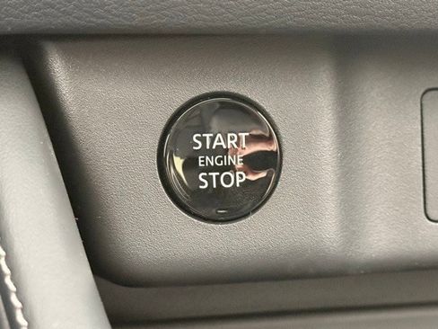 New 2026 Nissan Rogue Platinum w/ Platinum Premium Package image 34