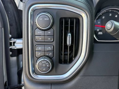 Used 2020 Chevrolet Silverado 2500 LTZ w/ LTZ Plus Package AWD/4WD image 26