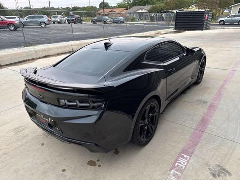 Used 2018 Chevrolet Camaro SS image 14