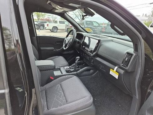 New 2026 Nissan Frontier SV w/ SV Convenience Package AWD/4WD image 13