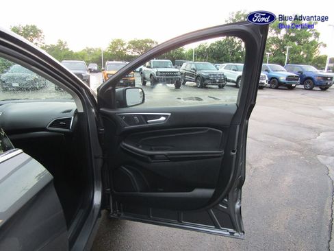 Certified 2024 Ford Edge Titanium AWD/4WD image 42