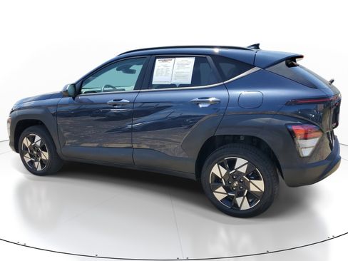 Used 2025 Hyundai Kona SEL AWD/4WD image 4