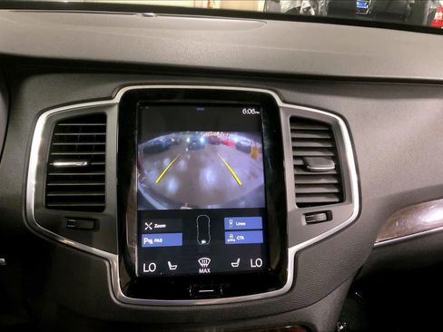 Used 2019 Volvo XC90 T5 Momentum w/ Protection Package Premier AWD/4WD image 27