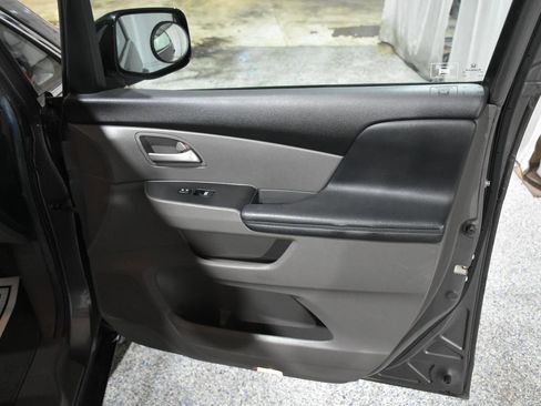 Used 2011 Honda Odyssey EX image 37