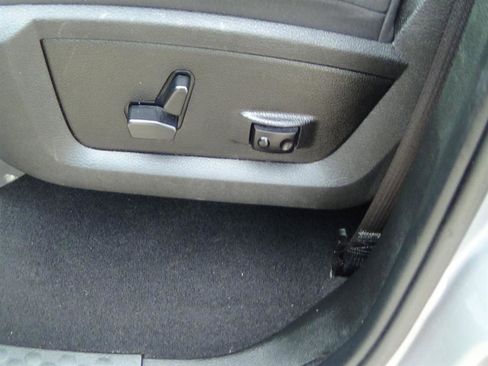 Certified 2023 RAM 1500 Classic SLT w/ Trailer & Traction Group image 15