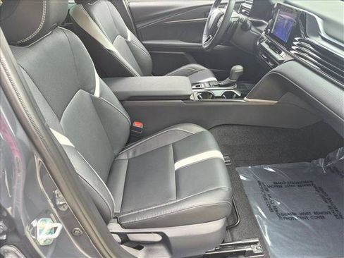 Used 2026 Toyota Camry SE FWD image 19