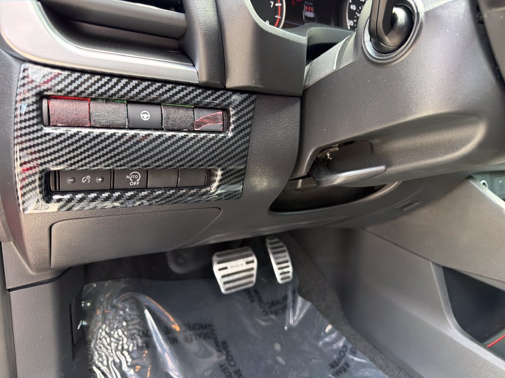 Certified 2023 Nissan Rogue SV FWD image 20