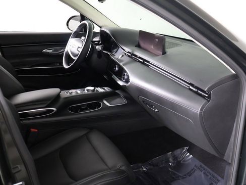 Used 2025 Genesis GV70 2.5T image 23