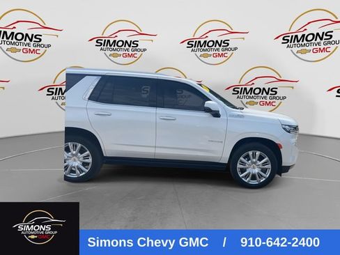Used 2024 Chevrolet Tahoe High Country AWD/4WD image 2