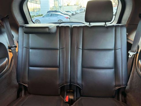 Used 2024 Dodge Durango GT AWD/4WD image 14