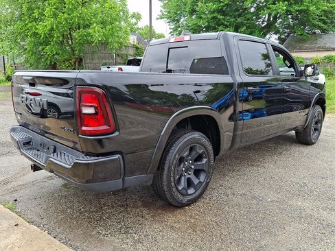 Used 2025 RAM 1500 Big Horn AWD/4WD image 5