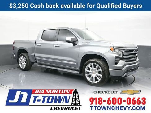 New 2026 Chevrolet Silverado 1500 High Country AWD/4WD image 1