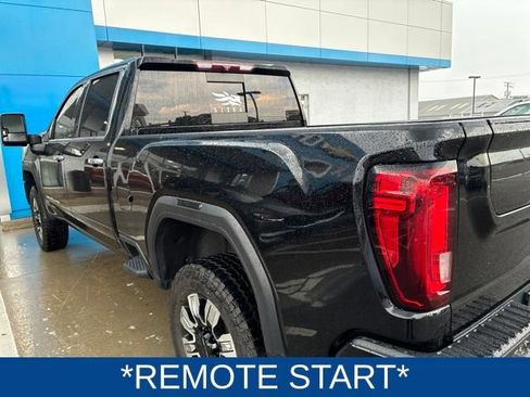 Used 2022 GMC Sierra 2500 Denali AWD/4WD image 3