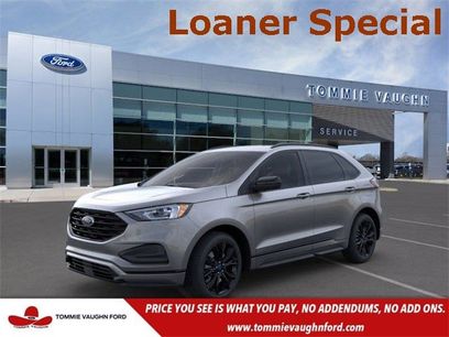 New 2024 Ford Edge SE w/ Black Appearance Package