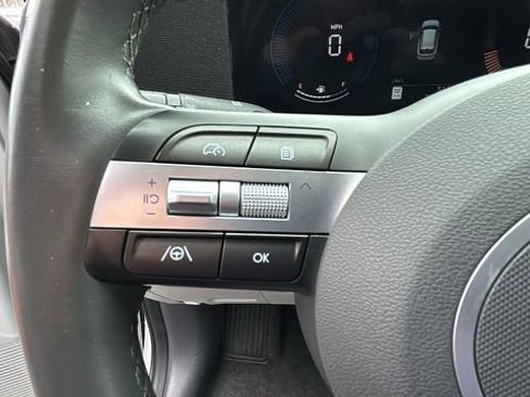 Used 2025 Hyundai Kona SEL AWD/4WD image 15