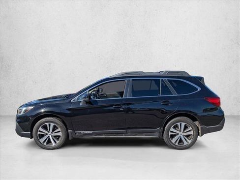 Used 2018 Subaru Outback 2.5i Limited image 8