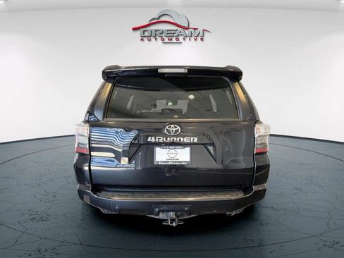 Used 2024 Toyota 4Runner SR5 AWD/4WD image 19