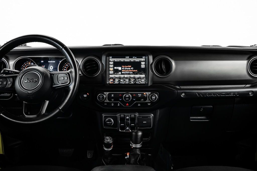Used 2022 Jeep Wrangler Unlimited Sport AWD/4WD image 23