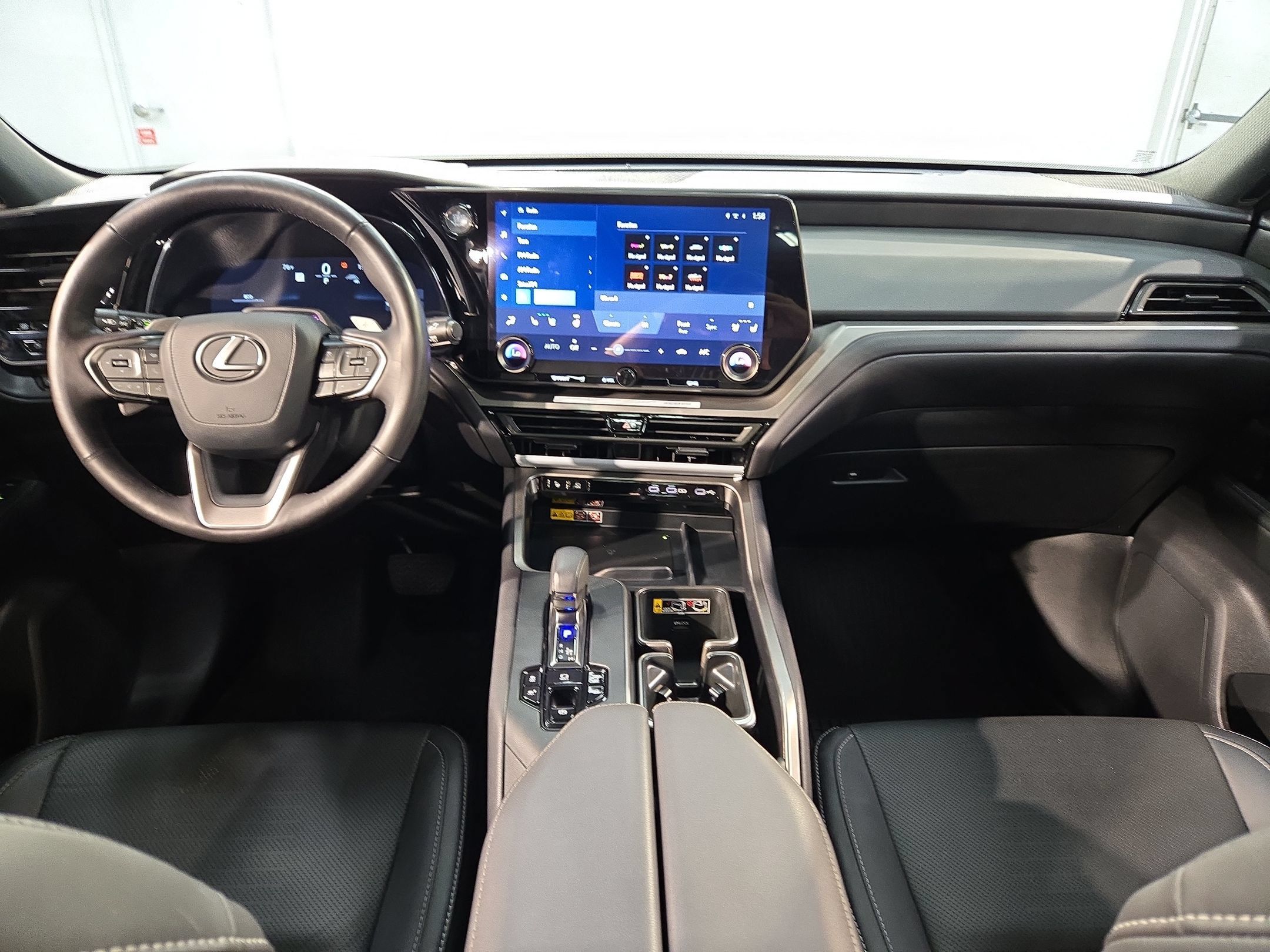 Used 2024 Lexus TX 350 AWD w/ Captains Chair Package image 10