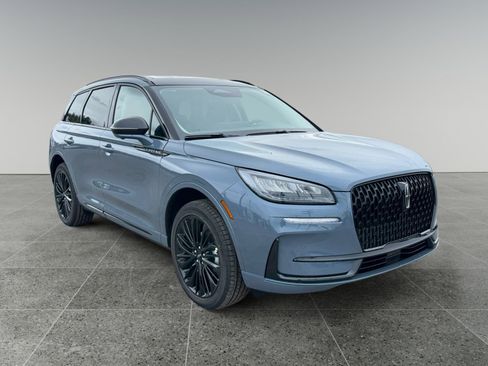 New 2026 Lincoln Corsair Premiere image 7