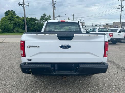 Used 2017 Ford F150 XL w/ Equipment Group 101A Mid AWD/4WD image 4