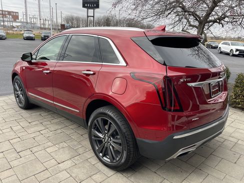 Used 2021 Cadillac XT5 Premium Luxury w/ Platinum Package image 6