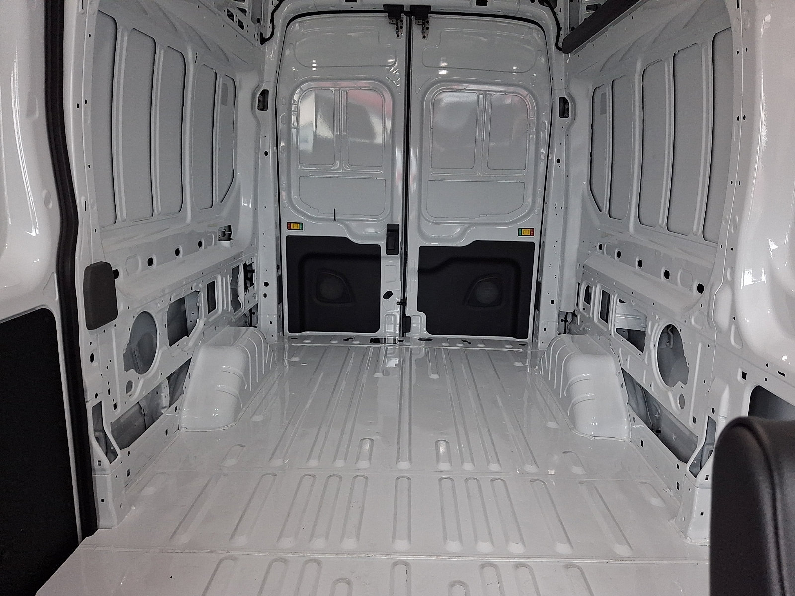 New 2026 Ford Transit 250 148 High Roof RWD image 11