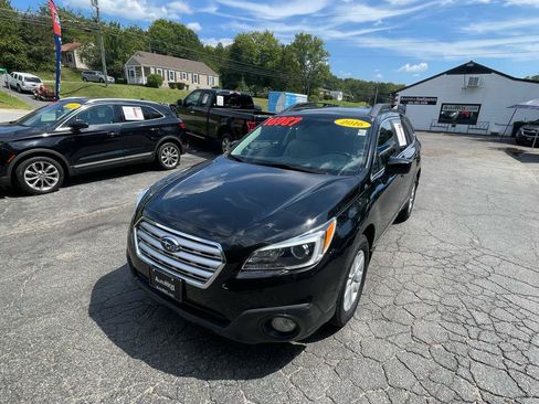 Used 2016 Subaru Outback 2.5i Premium AWD/4WD image 15