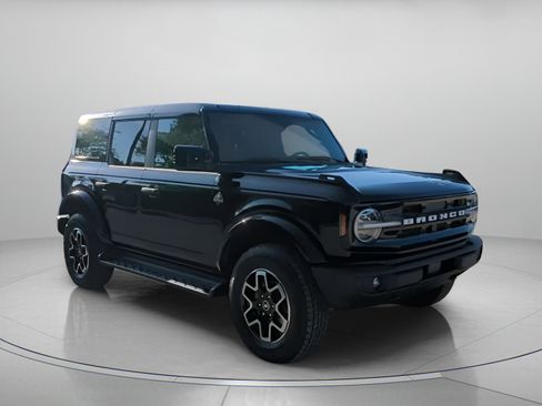 New 2026 Ford Bronco Outer Banks AWD/4WD image 2