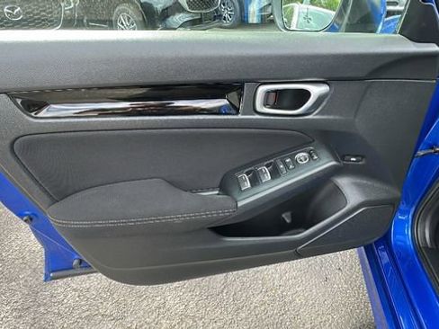 Used 2023 Honda Civic EX image 28
