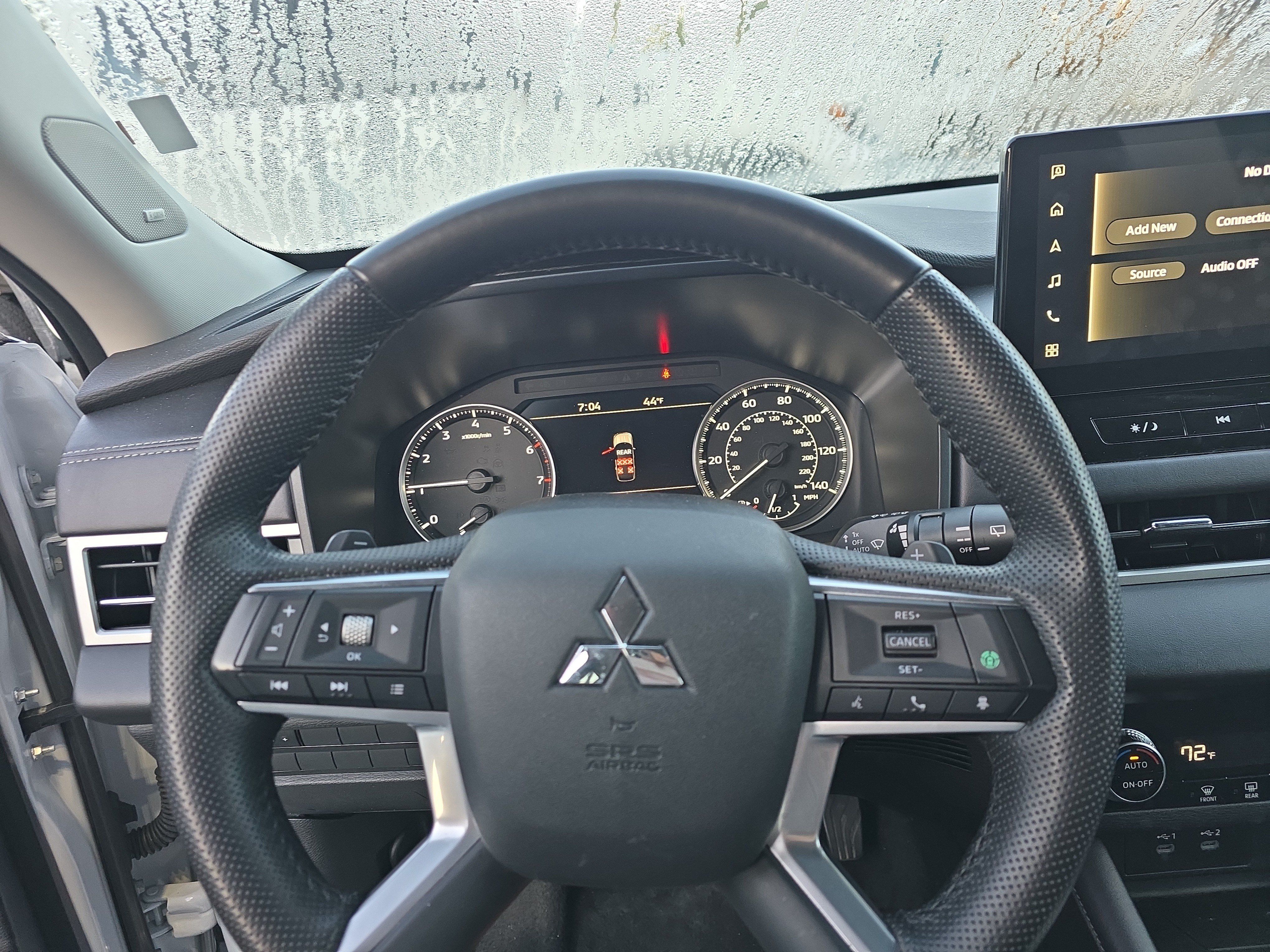 Used 2025 Mitsubishi Outlander SE AWD/4WD image 25