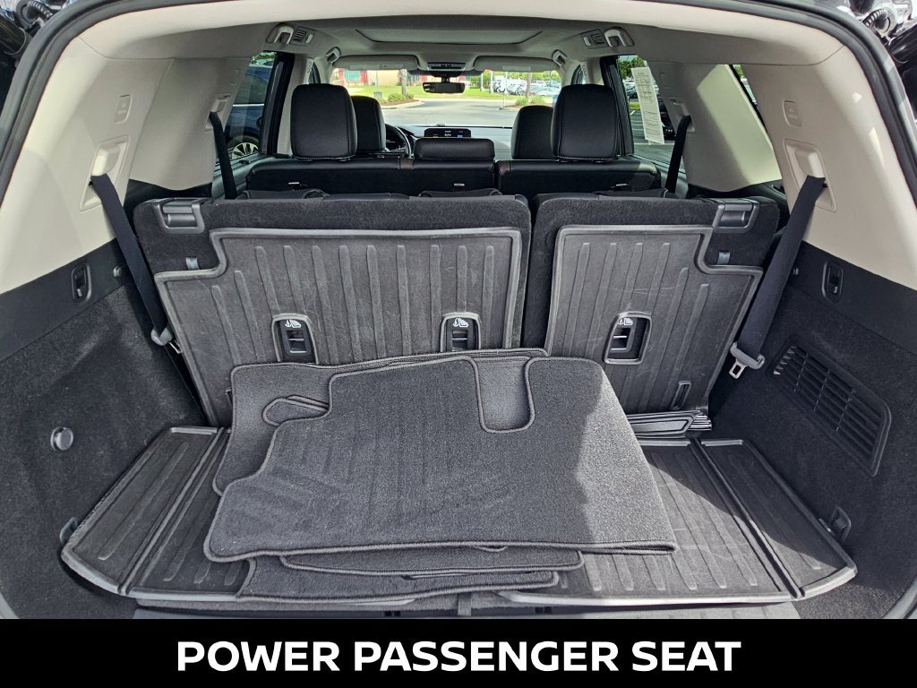 Certified 2023 Nissan Pathfinder Platinum w/ Cargo Package AWD/4WD image 12