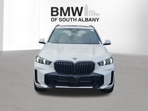 New 2026 BMW X5 xDrive40i w/ M Sport Package image 9