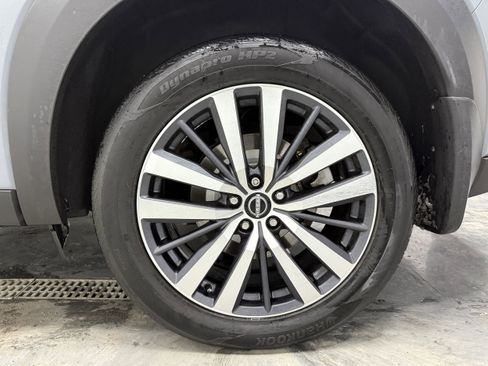 Used 2022 Nissan Pathfinder Platinum image 34