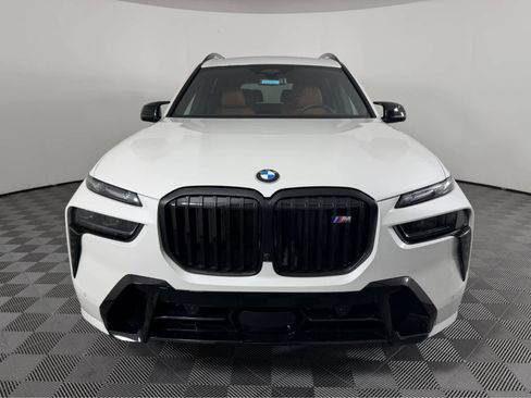 New 2026 BMW X7 M60i image 7