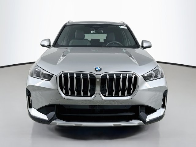 Used 2026 BMW X1 xDrive28i w/ Convenience Package AWD/4WD image 2