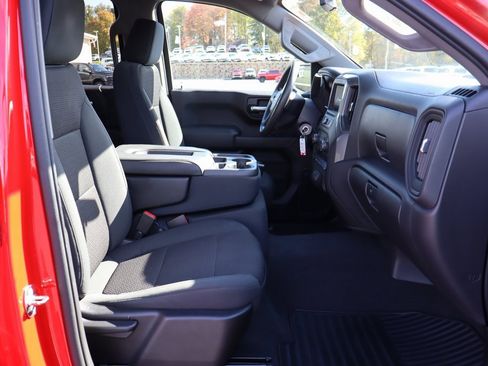 Used 2020 Chevrolet Silverado 1500 Custom w/ Custom Value Package image 14