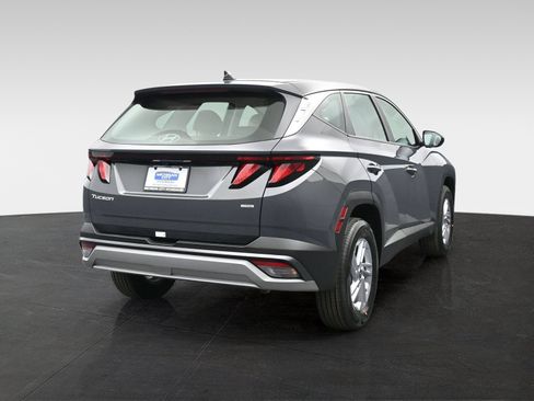 Certified 2026 Hyundai Tucson SE AWD/4WD image 4