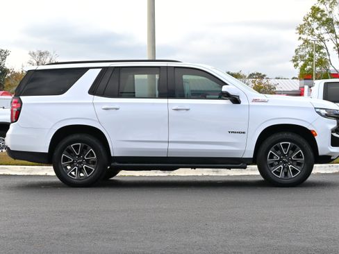 Used 2022 Chevrolet Tahoe Z71 w/ Luxury Package image 7