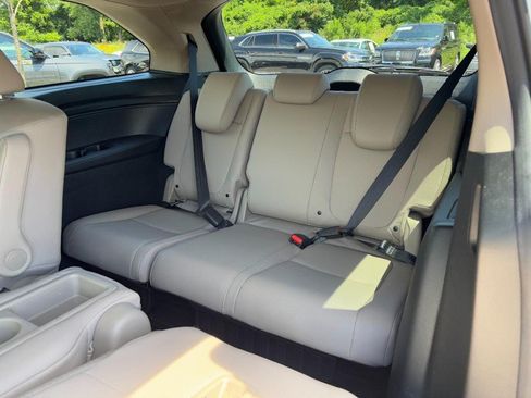 Used 2024 Honda Odyssey EX-L image 11