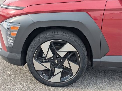 Used 2024 Hyundai Kona Limited image 10