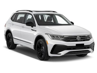 Used 2023 Volkswagen Tiguan SE R-Line