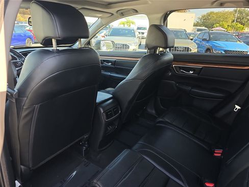 Used 2019 Honda CR-V Touring image 9