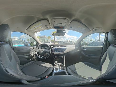 Used 2022 Buick Encore GX Select FWD image 9