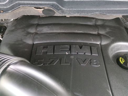 Used 2015 RAM 1500 Express AWD/4WD image 24