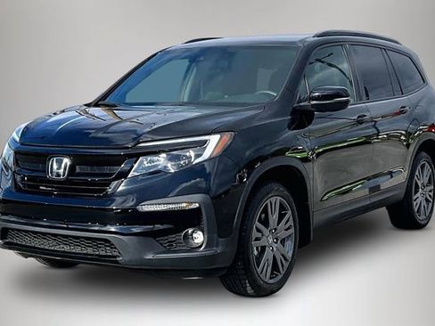 Used 2022 Honda Pilot Sport image 2