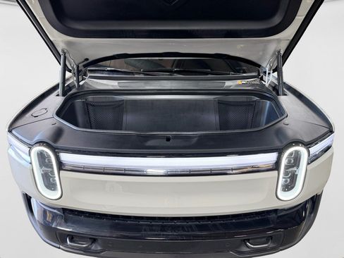 Used 2025 Rivian R1T Adventure AWD/4WD image 25