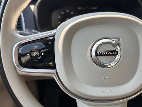 Used 2016 Volvo XC90 T6 Momentum AWD/4WD image 21