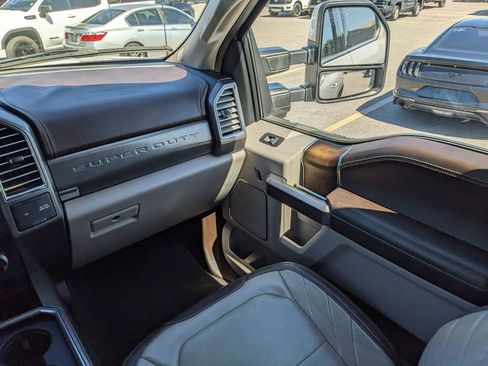 Used 2019 Ford F350 Limited w/ FX4 Off-Road Package image 19